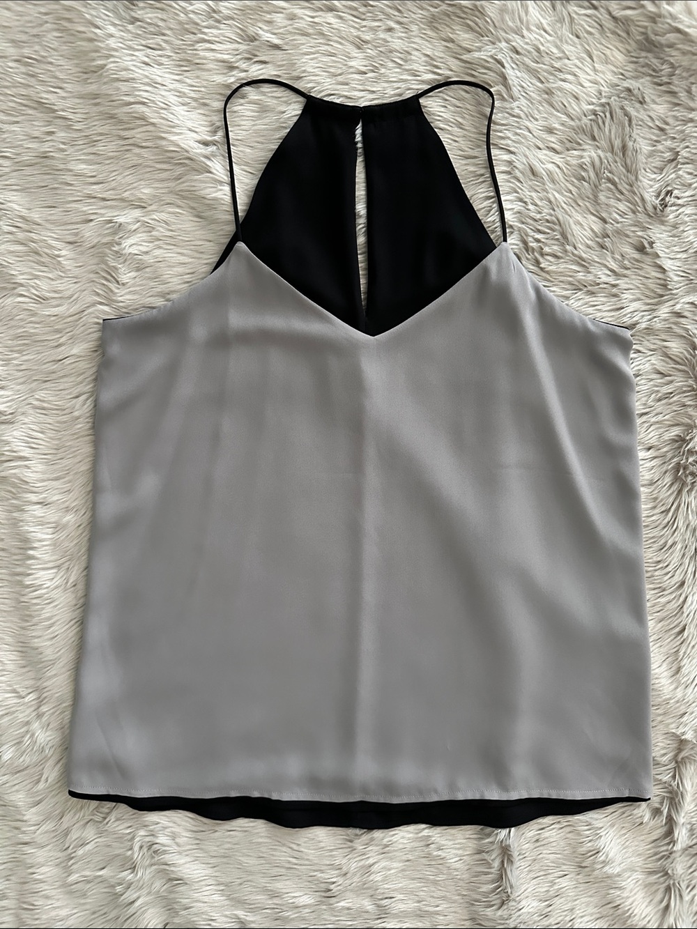 Express Two-Tone Reversible Cami Tank - Picture 3 of 6